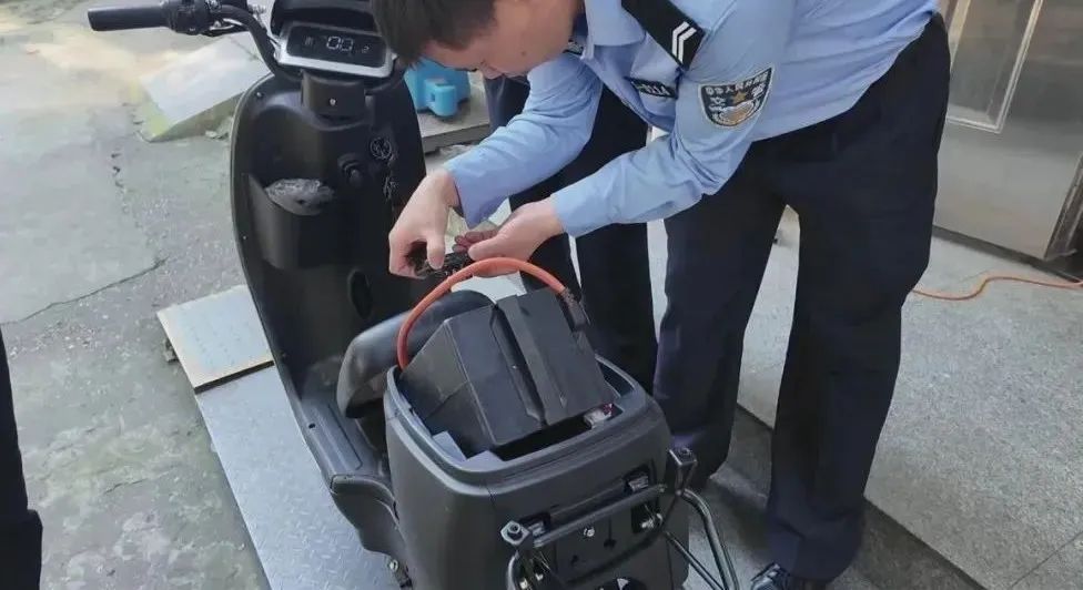 一批新规出台!事关你的“小电驴”!