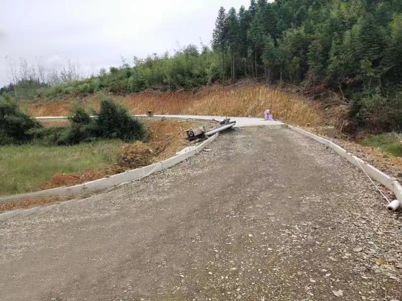 “四好农村路”是如何将幸福路铺到村民家门口的？