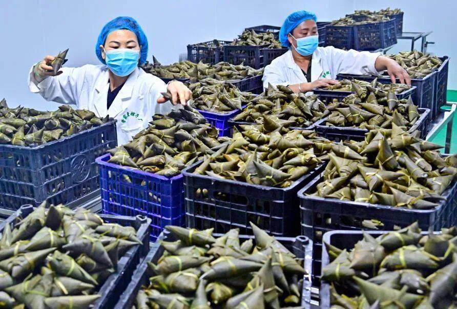 “粽子村”里粽飘香