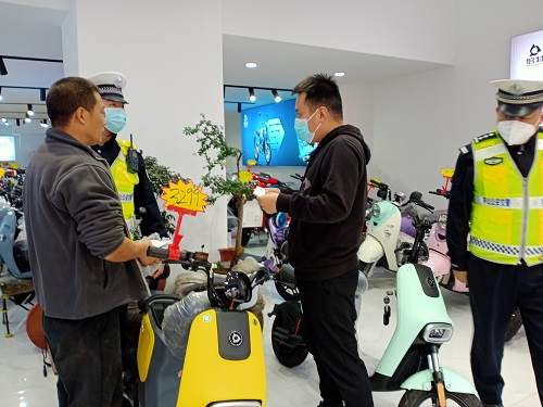 各地开展非法拼改装电动自行车联合检查