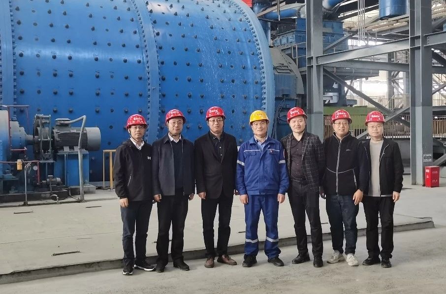 洛阳钼业出售钼矿获利15亿元！接盘方为央企一级子公司