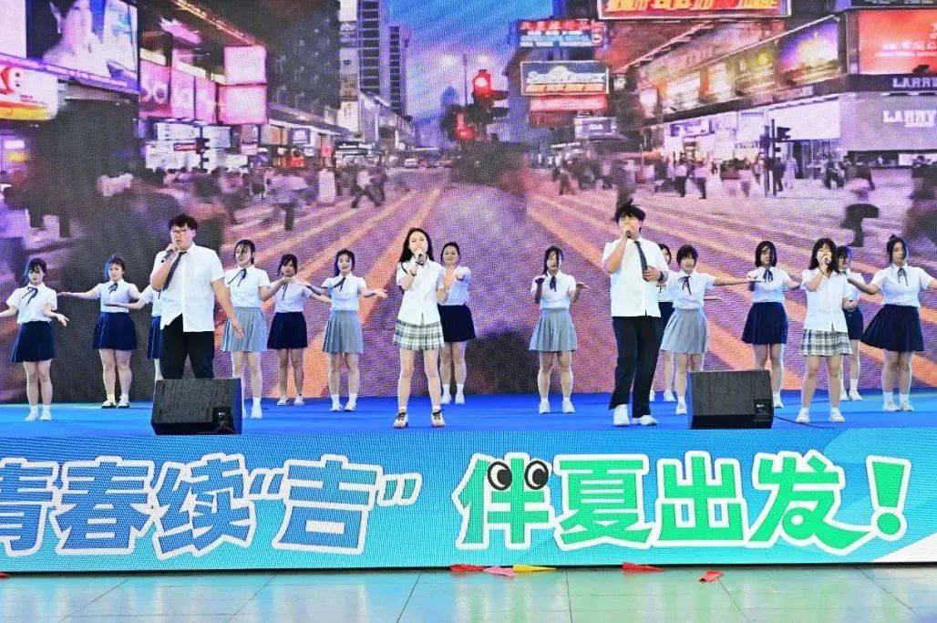 养老服务：朝阳产业亟须注入青春力量