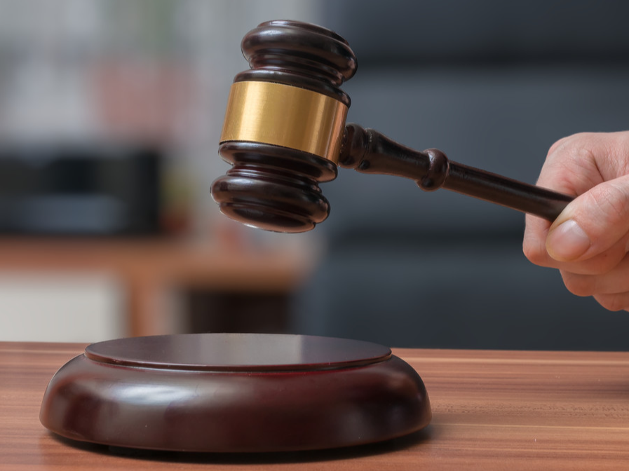 股价从43.58元跌至1.39元！中公教育李永新出手：拟增持2亿元至4亿元