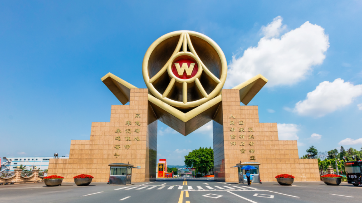 3.73亿资金抢筹东芯股份,机构狂买长光华芯丨龙虎榜